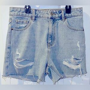 Pink Lily Women’s denim shorts 27 distressed